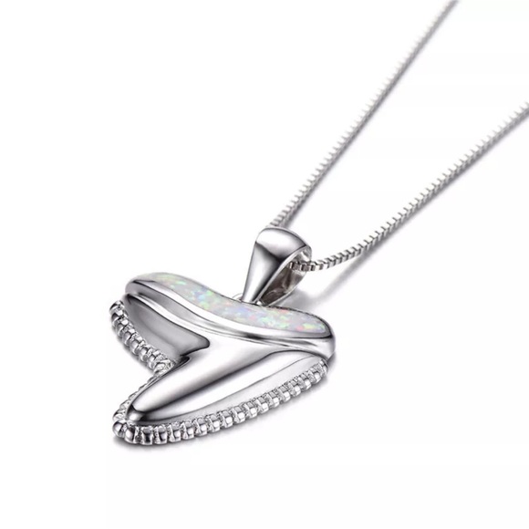 White Simulated Opal Turtle Crocodile Tooth Shape Pendant Silver Necklace - Picture 2 of 6